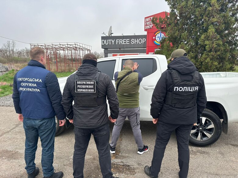 Іноземець вивозив українку в сексуальне рабство