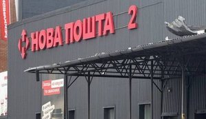 Бізнес під обстрілами: "Нова пошта" переходить на децентралізовану модель сортування посилок