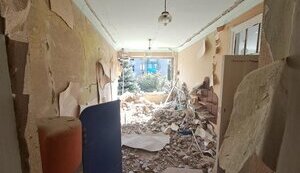Несмотря на ежедневные обстрелы в Часовом Яре Донецкой области остаются 785 человек, - глава ГВА Чаус