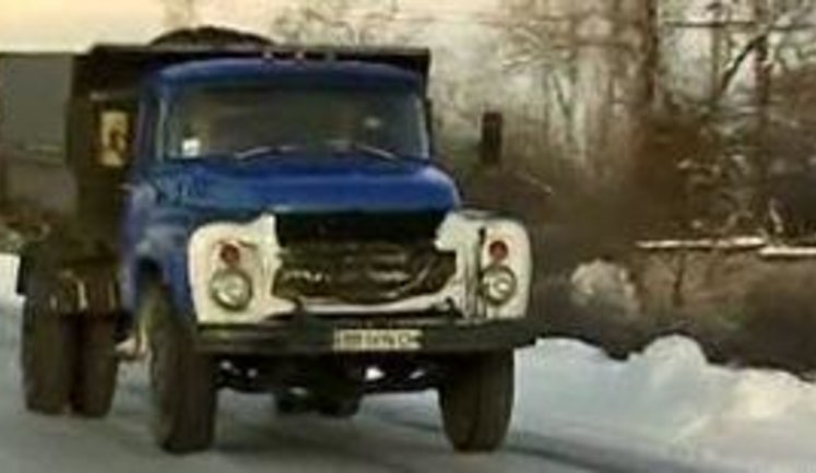 Ноу-хау Луганщины: заплати и можешь игнорировать дорожные знаки. ВИДЕО
