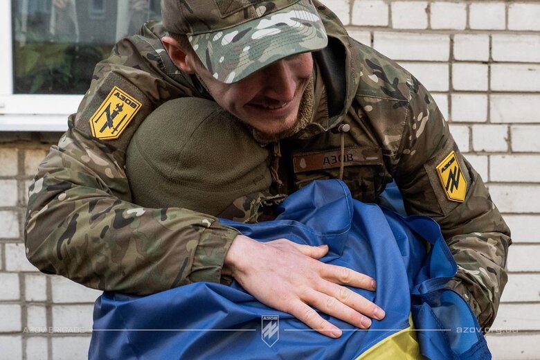 Обмен пленными 19 марта: Шесть бойцов Азова вернула Украина