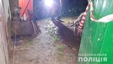 На Тернопольщине женщина родила, выбросила ребенка в дворовой туалет и пошла спать, - полиция. ФОТОрепортаж