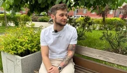 Український військовий після повернення з полону