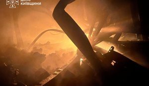 Enemy struck warehouses in Boryspil district again whilst firefighters were extinguishing blaze: airport firefighters were called in. PHOTOS