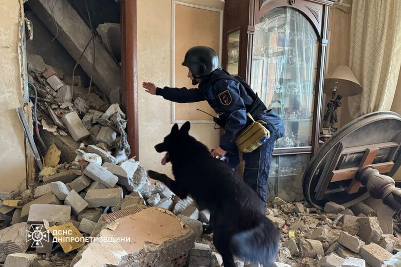 наслідки ракетного удару по Дніпру