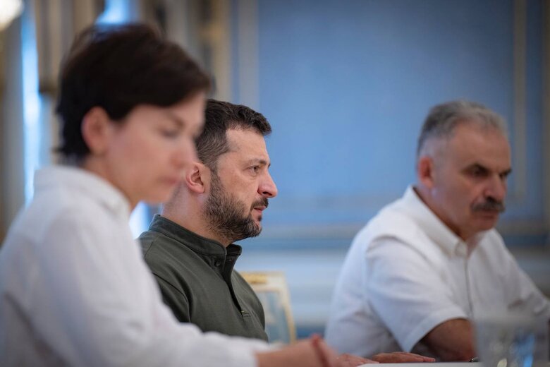 Зеленський зустрівся з представниками Вселенського Патріархату