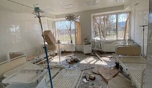 Медсестра Ольга Матвейчук: "Всё помещение было заполнено трупами! Тела были хаотично накиданы кучами друг на друга. От пола и выше 1,5 метра возвышались трупы, они были выложены пирамидами, ступеньками... Их невозможно было посчитать!"