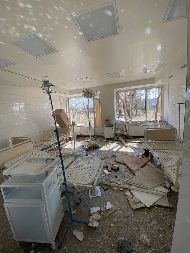 Медсестра Ольга Матвейчук: Всё помещение было заполнено трупами! Тела были хаотично накиданы кучами друг на друга. От пола и выше 1,5 метра возвышались трупы, они были выложены пирамидами, ступеньками... Их невозможно было посчитать! 01 Медсестра Ольга Матвейчук: Всё помещение было заполнено трупами! Тела были хаотично накиданы кучами друг на друга. От пола и выше 1,5 метра возвышались трупы, они были выложены пирамидами, ступеньками... Их невозможно было посчитать! 01