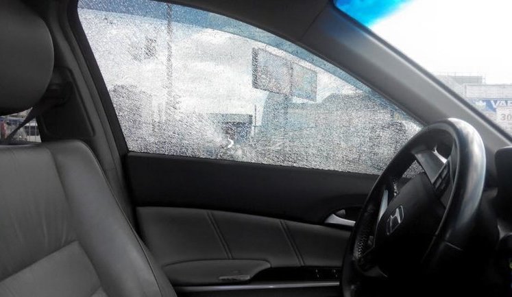Kyiv-1 battalion deputy commander’s car attacked in Kyiv. PHOTOS