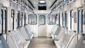 На "синій" гілці київського метро курсуватиме модернізований потяг. ФОТО