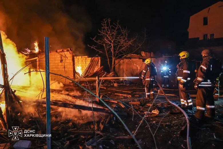 У Харкові через атаку російського дрона постраждали п’ятеро людей