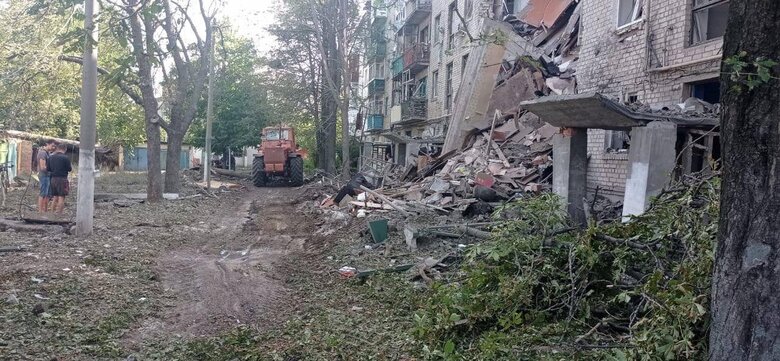 Rashists attacked Bakhmut in Donetsk region. There may be person under rubble of high-rise building, - SES 01