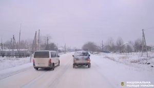 Бійці КОРДу використали табельну зброю під час затримання дезертира на Буковині, - поліція. ВIДЕО