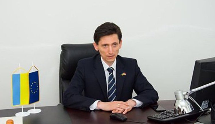 Белград нарушил джентльменское соглашение, проголосовав в ООН против резолюции о милитаризации Крыма, тогда как Украина не признает независимость Косово, - посол Александрович