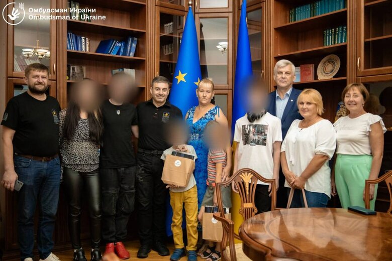 Украина вернула еще 9 детей с оккупированных территорий, - Лубинец 01