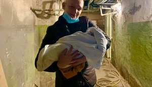 "Під гуркіт та завивання сирен": У бомбосховищі столичного пологового будинку народилася дівчинка
