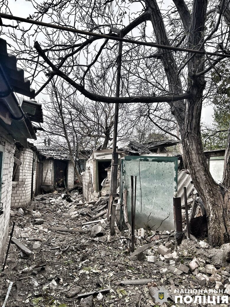 Наслідки ворожих обстрілів Херсонщини 04