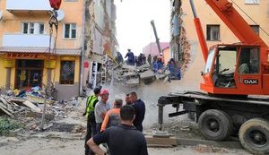 Обвалення під'їзду в Дрогобичі: затримано двох працівників комунального підприємства, - поліція