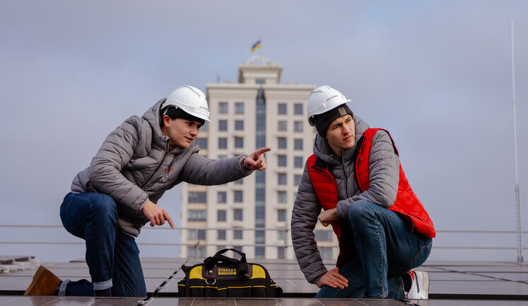 Підготувати багатоповерхівку до зими: Які програми існують та що радять досвідчені голови ОСББ?