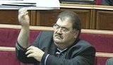 Жертва "садистов-регионалов" Бондаренко показал прокурору руку по локоть. ВИДЕО.