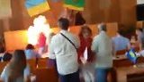 Підприємець підпалив себе на сесії міськради в Бердичеві на Житомирщині. ВIДЕО