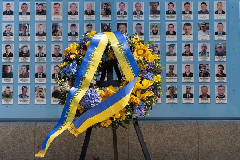 Зеленський разом із президенткою Словенії Пірц Мусар вшанували пам’ять загиблих захисників України
