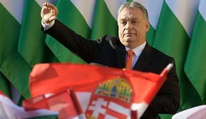 Орбан проти України: передвиборча політика страху