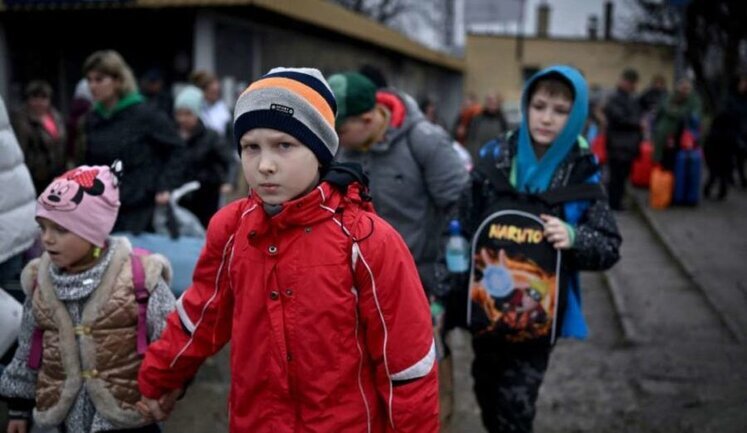 Викрадених до РФ українських дітей карають за відмову співати гімн Росії, - Герасимчук