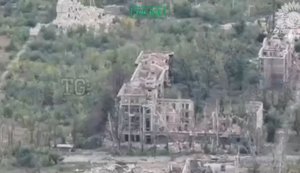Українські пілоти на МіГ-29 двома авіаударами рознесли будівлю разом із рашистами всередині. ВIДЕО