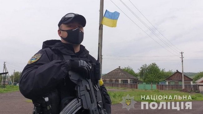 На Луганщине полиция провела отработку населенных пунктов Попаснянского района, - пресс-центр ОС 03