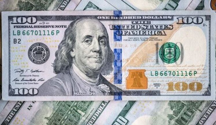 Долар наблизився до найбільшого тижневого падіння за чотири місяці, ‒ Reuters