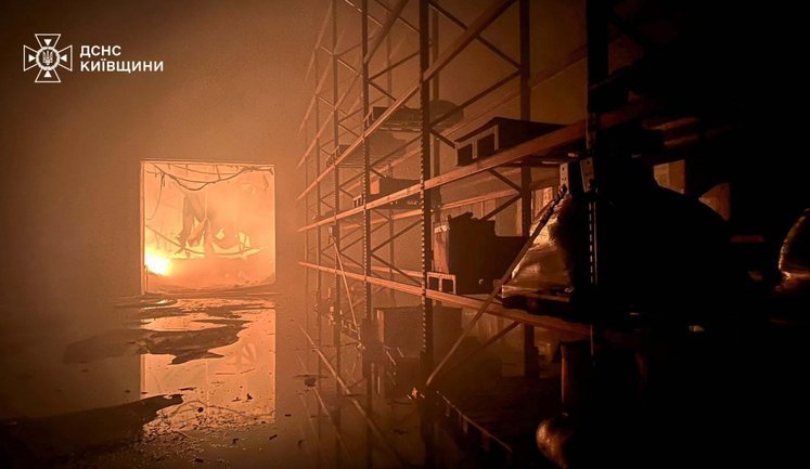 Понад 2000 дронів, 1200 КАБів і 116 ракет випустила РФ по Україні за тиждень, - Зеленський. ВIДЕО