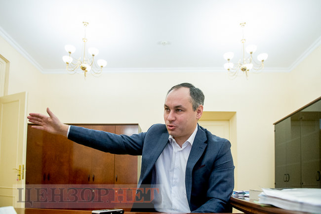 Заступник міністра юстиції Олександр Банчук: Ми плануємо поступове запровадження суду присяжних щодо особливо тяжких злочинів 04