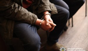 Чоловік поранив ножем військового ТЦК та поліціянта у Миколаєві: його затримали. ФОТО