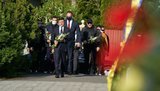 Зеленський поклав квіти до Пагорба Слави на Закарпатті: Тут завершилося вигнання загарбників. ФОТОрепортаж
