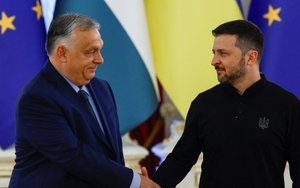 Орбан і Зеленський