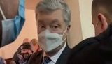 "Перестаньте вживати наркотики. Ваші дії абсолютно не адекватні", - Порошенко про призначення йому безоплатного адвоката. ВIДЕО