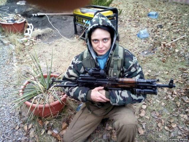 ЗСУ взяли в полон снайперку Багіру з ОРДЛО, яка розстрілювала українських полонених у 2014 році, - АрміяІnform 01