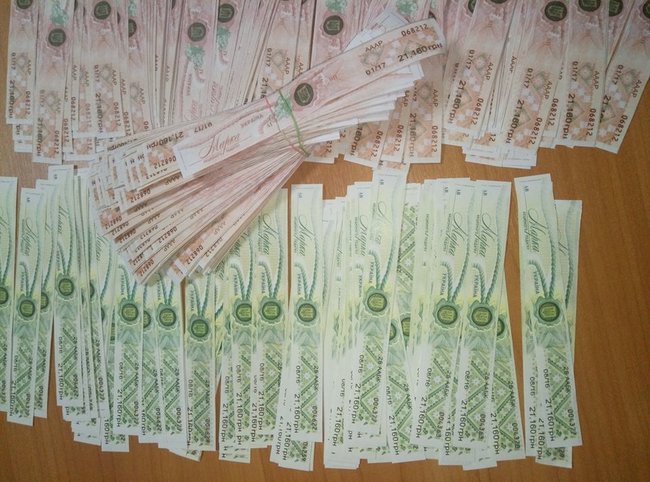 Підпільний цех із виробництва алкоголю ліквідовано правоохоронцями в Чернігові 01