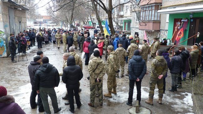 Із загиблим воїном 36-ї ОБрМП Олександром Швецем попрощалися на Кіровоградщині 08