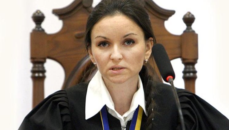 Верховный Суд отменил указ об увольнении "судьи Автомайдана" Царевич