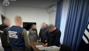 16 пікапів для армії із переплатою: судитимуть ексначальника обласного ТЦК на Рівненщині, - Офіс Генпрокурора. ФОТО