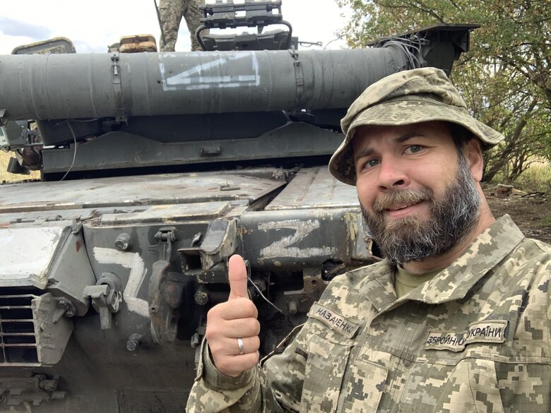 Десантник Євген Назаренко: У мене немає слів, щоб охарактеризувати російську армію. Це взагалі не армія! Це якісь тварюки, які навчилися ходити, але мислять первісними інстинктами 04