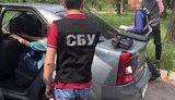 У Запоріжжі двох керівників землевпорядних підприємств упіймали на хабарі 120 тис. грн, - СБУ. ФОТО