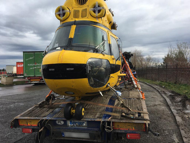 Поляк пытался незаконно ввезти в Украину вертолет, - пограничники 01