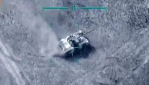 Bayraktar destroys two Russian tanks. VIDEO