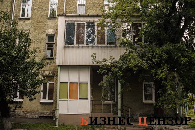 Стиль жизни. Балконы киевлян в дорогих квартирах 03