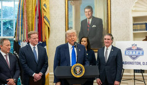 трамп
