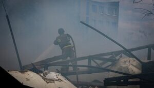 Наслідки ворожого обстрілу Миколаєва