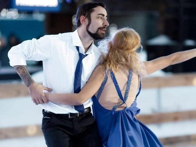 В бою против оккупантов под Бахмутом погиб титулованный украинский фигурист Дмитрий Шарпар 02